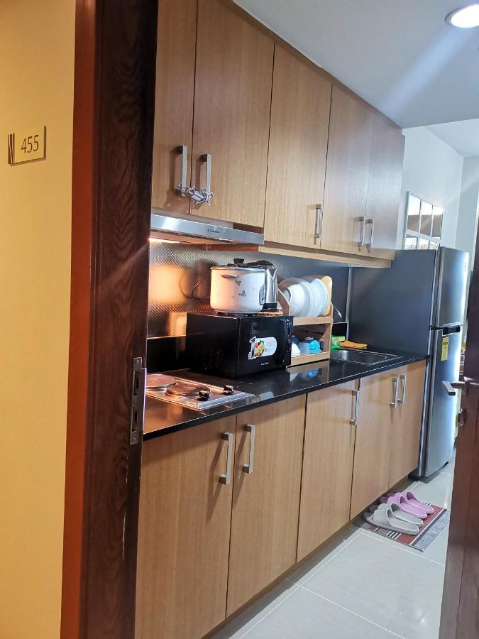 455B Shell Spacious Room Moa City View Manila Exterior foto