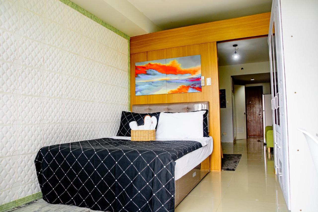 455B Shell Spacious Room Moa City View Manila Exterior foto